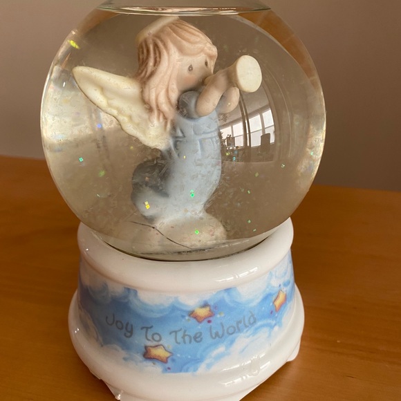 Precious Moments snow globe